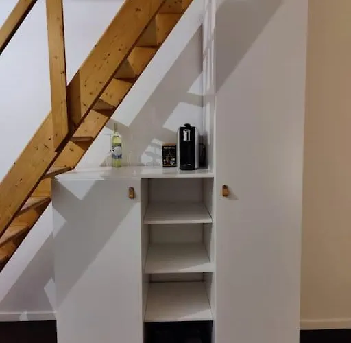 Gemuetliche Dachgeschosswohnung In Apartamento *