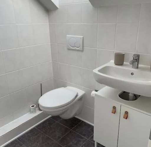 Apartman Gemuetliche Dachgeschosswohnung In Mönchengladbach